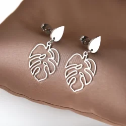 Boucles d'oreilles Contours Monstera en Acier Inoxydable - Élégance Épurée