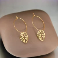 Boucles d'oreilles Créoles Contours Monstera en Acier Inoxydable Couleur Or - Élégance Épurée